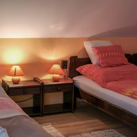 Rozi Garden Vendeghaz Badacsony בית הארחה