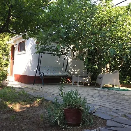 Rozi Garden Vendeghaz Badacsony